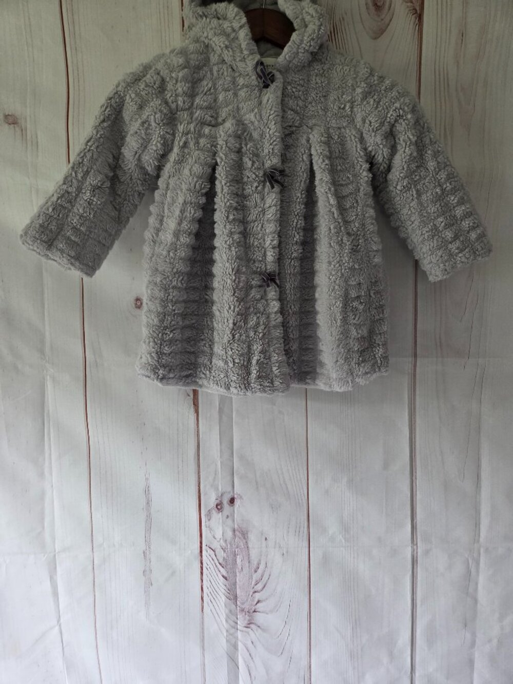 American Widgeon Faux Fur Baby Girl 4T Plush Hooded Jacket. Gray, ribbon snap